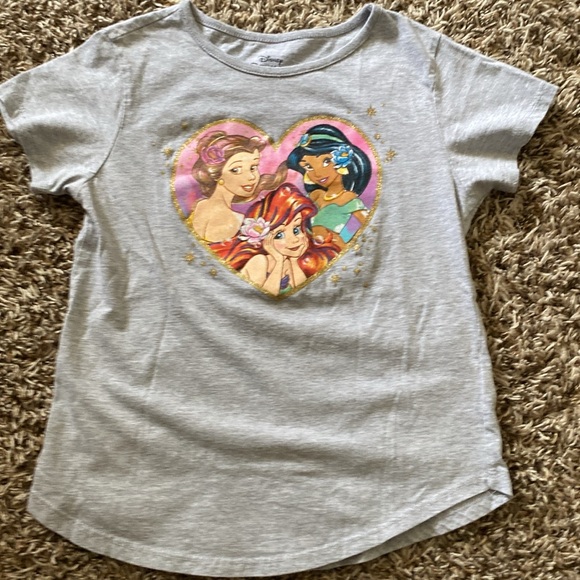 Set of 5 Tops and one pair of Leggings size medium 7-8 - Picture 8 of 13